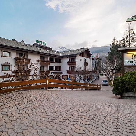 Hotel Santanton Bormio Exteriör bild